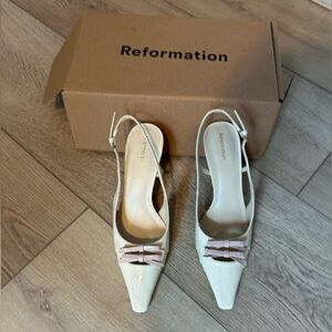Reformation Noreen slingback pump heels almond/alabaster size 7